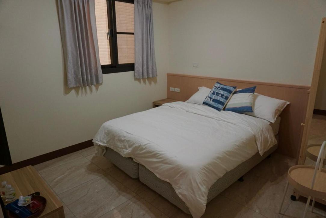 Sumu X Sumu Bed & Breakfast Donggang Exterior photo